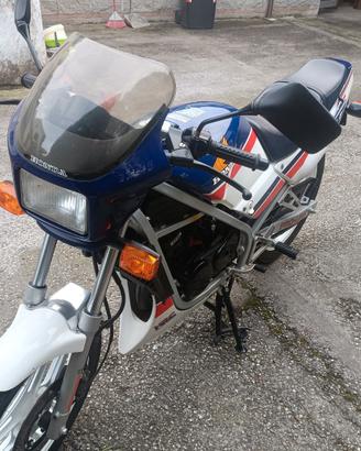 Honda ns 125 f