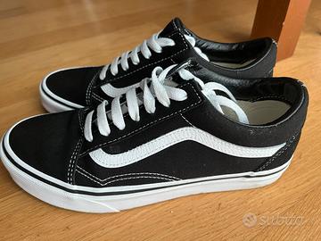 Vans Old Skool nere