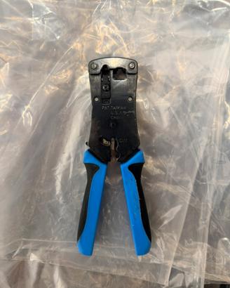 Pinza crimpatrice Gigamedia