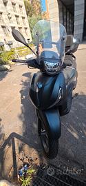 Beverly 400