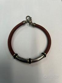 Bracciale donna in cuoio e metallo usato