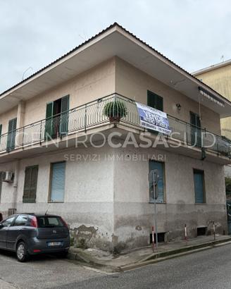 Intero fabbricato da ristrutturare