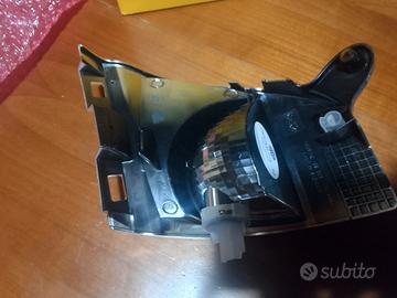 Fanale posteriore inferiore al paraurti Peugeot 