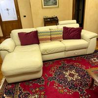 Divano come in foto marca Divani e Divani