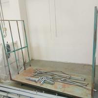 Carrello in ferro con ruote