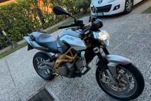 Aprilia Shiver
