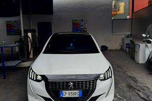Peugeot 208 GT line 1.5 diesel