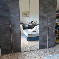 Armadio con 6 ante  240 x 52 x 236
