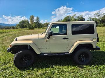 JEEP WRANGLER SAHARA CRD 2800