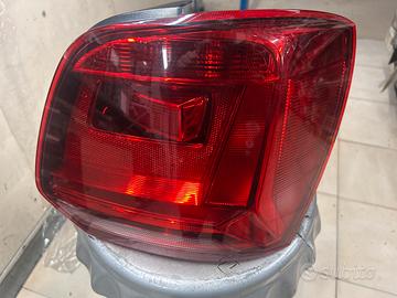 Fanale posteriore dx vw polo 2014