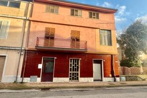 Macomer doppia unità abitativa con Giardino 210 mq