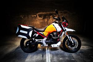 Moto Guzzi V85 TT - 2024