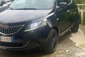 Lancia ypsilon 2022