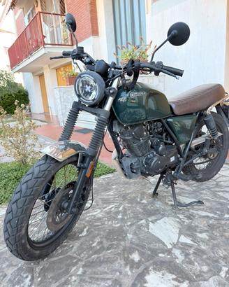 BRIXTON 125 PERFETTA POCHISSIMI KM