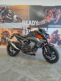 Ktm 990_ Duke