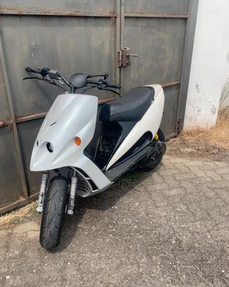 Phanom f12
