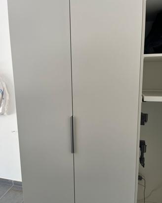 Armadio bianco