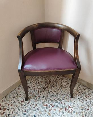 Poltroncina stile liberty 