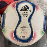 Pallone Adidas +Teamgeist mondiali di calcio 2006