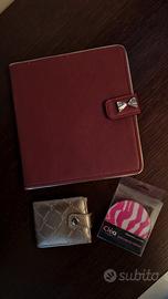 Portagioie, mini set make up e specchietto Carpisa