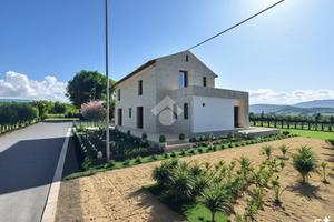 CASA INDIPENDENTE A TAVOLETO