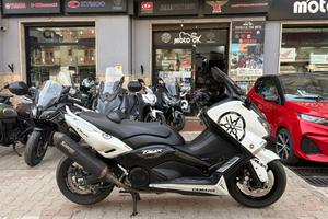 YAMAHA T Max 530 .