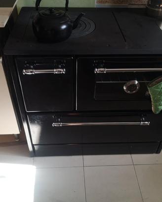 Cucina  legna   come  nova