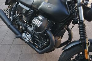 Moto Guzzi V7 III Stone ABS, luglio 2020
