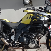 Suzuki V strom 1000 xt