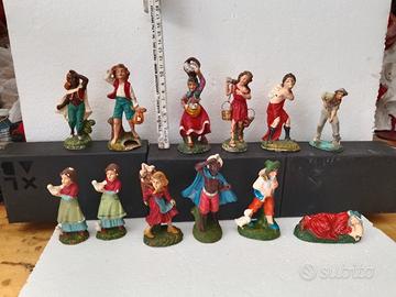 Pastori presepe cartapesta 15 euro al pezzo 