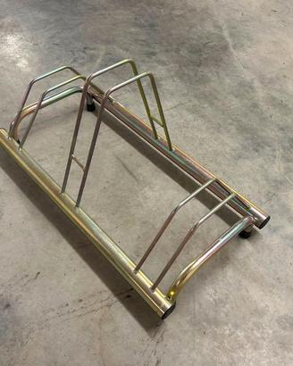porta bici andrys per 3 biciclette pari a nuovo