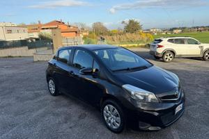 Toyota Yaris 1.0 5 porte