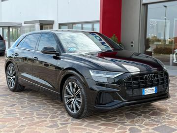 Audi Q8 45 3.0 TDI MHEV 231 CV quattro tiptronic s