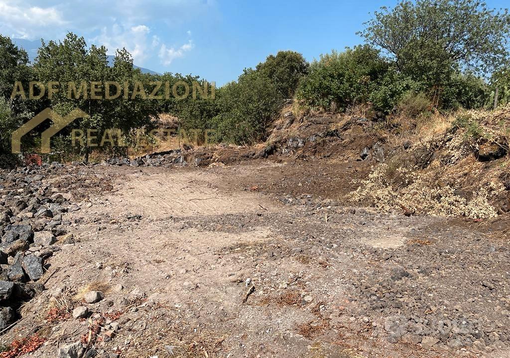 Terreno Recintato Ragalna Bassa - Vista 3