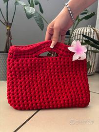 Borsa rossa crochet