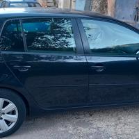 VOLKSWAGEN Golf 5ª serie - 2006