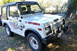 Suzuki Samurai SJ410