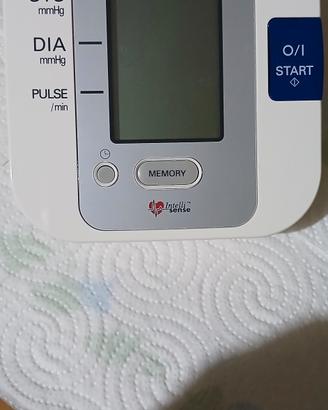 misuratore pressione arteriosa  OMRON  M3