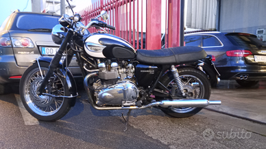 Triumph Bonneville T100