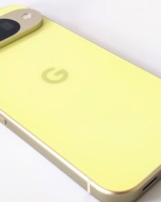 Pixel 10 giallo