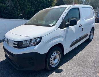 Peugeot Partner BlueHDi 100 S&S PC Furgone