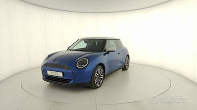 MINI Mini Cooper J01 - Mini Cooper SE Favoured