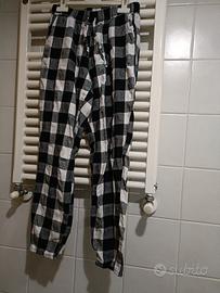PANTALONE A SCACCHI elasticizzato con laccio