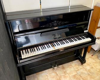 Pianoforte a parete Kampmuller