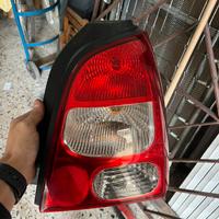 Faro posteriore destro Renault Twingo