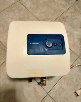 Scaldabagno Ariston 15 litri