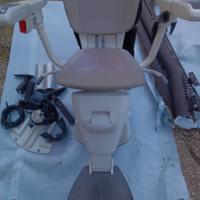 sedia saliscale a binario