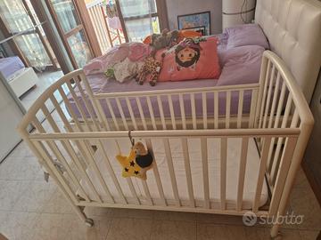 lettino bimbi