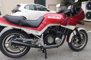 Suzuki GSX 400 FWS