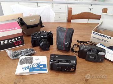 macchine fotografiche vintage Zenit Nikon Olympus